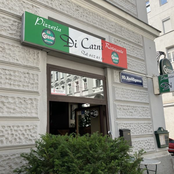 Eingang Pizzeria Di Carni